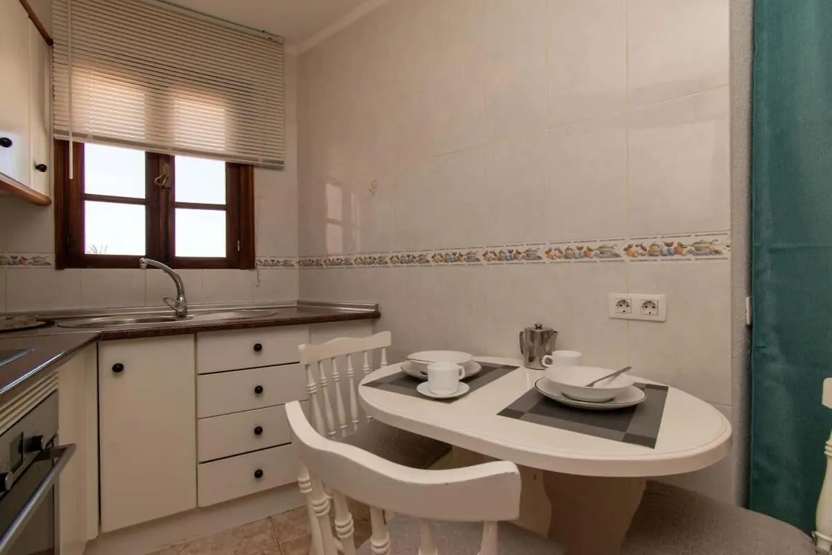 Apartment Parque Santiago II 269 - Studio With Sea And Pool Views Playa de las Americas
